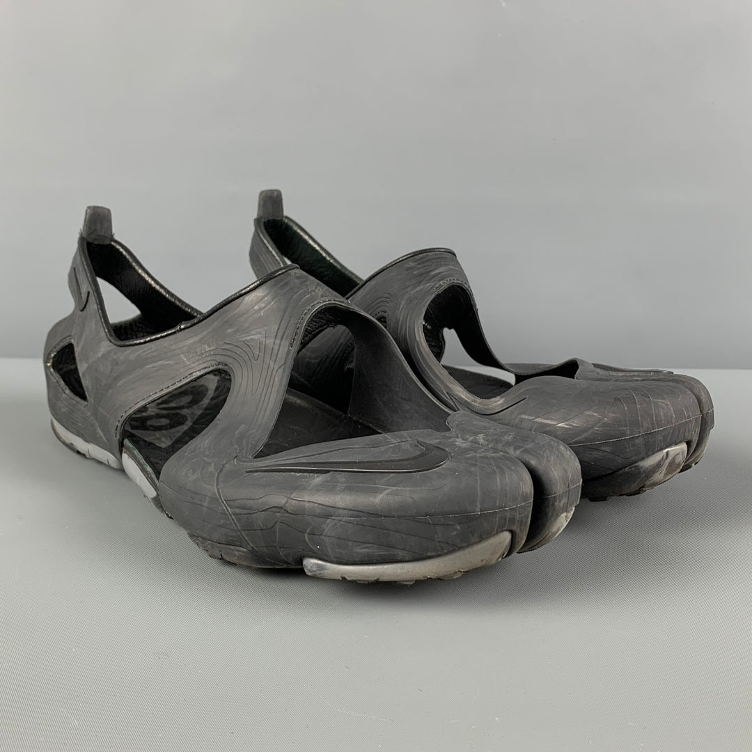 NIKE Size 11 Black Marbled TPU Split Toe ACG Free Rift Sandals