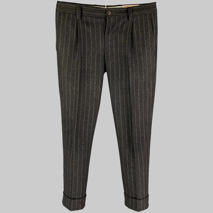 BRUNELLO CUCINELLI Size 30 Charcoal Light Grey Chalkstripe Wool Dress Pants