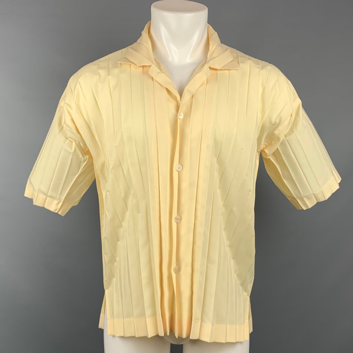 ISSEY MIYAKE HOMME PLISSE Size M Yellow Wrinkled Button Up Short Sleeve Shirt