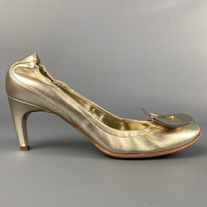ROGER VIVIER Size 6 Gold Leather Pumps