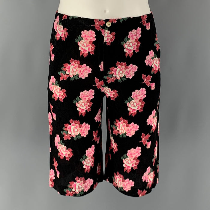 GUCCI Size XS Black Pink Floral Silk Flat Front Shorts