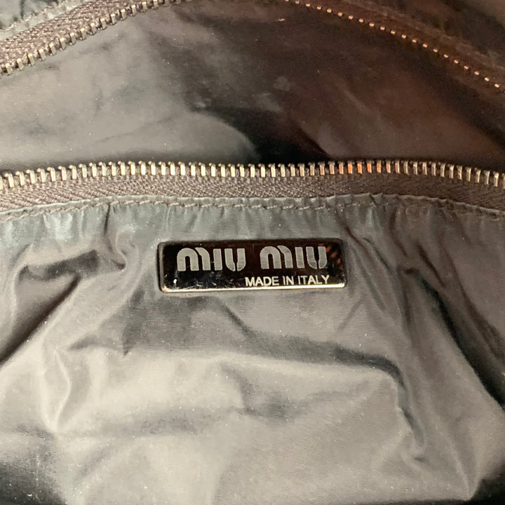 MIU MIU Sac à main en cuir velours vieilli marron