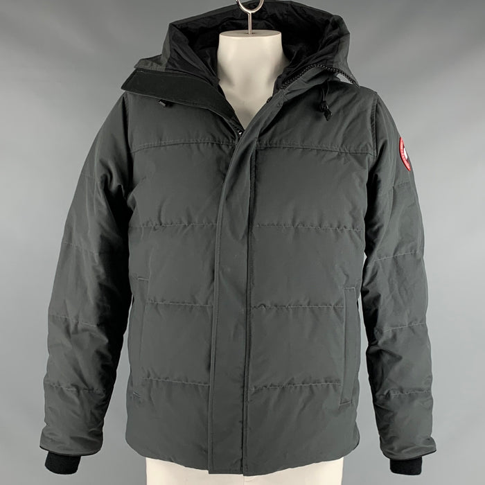 CANADA GOOSE Size XL Grey Quilted Polyester Cotton Hooded Jacket