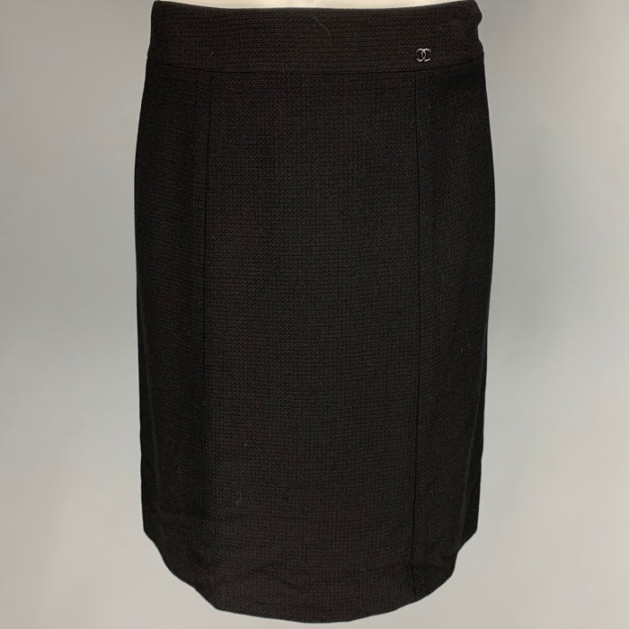CHANEL Size 8 Black Wool Blend Textured Skirt