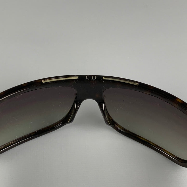 DIOR HOMME Lunettes de soleil à cravate noire en acétate marron