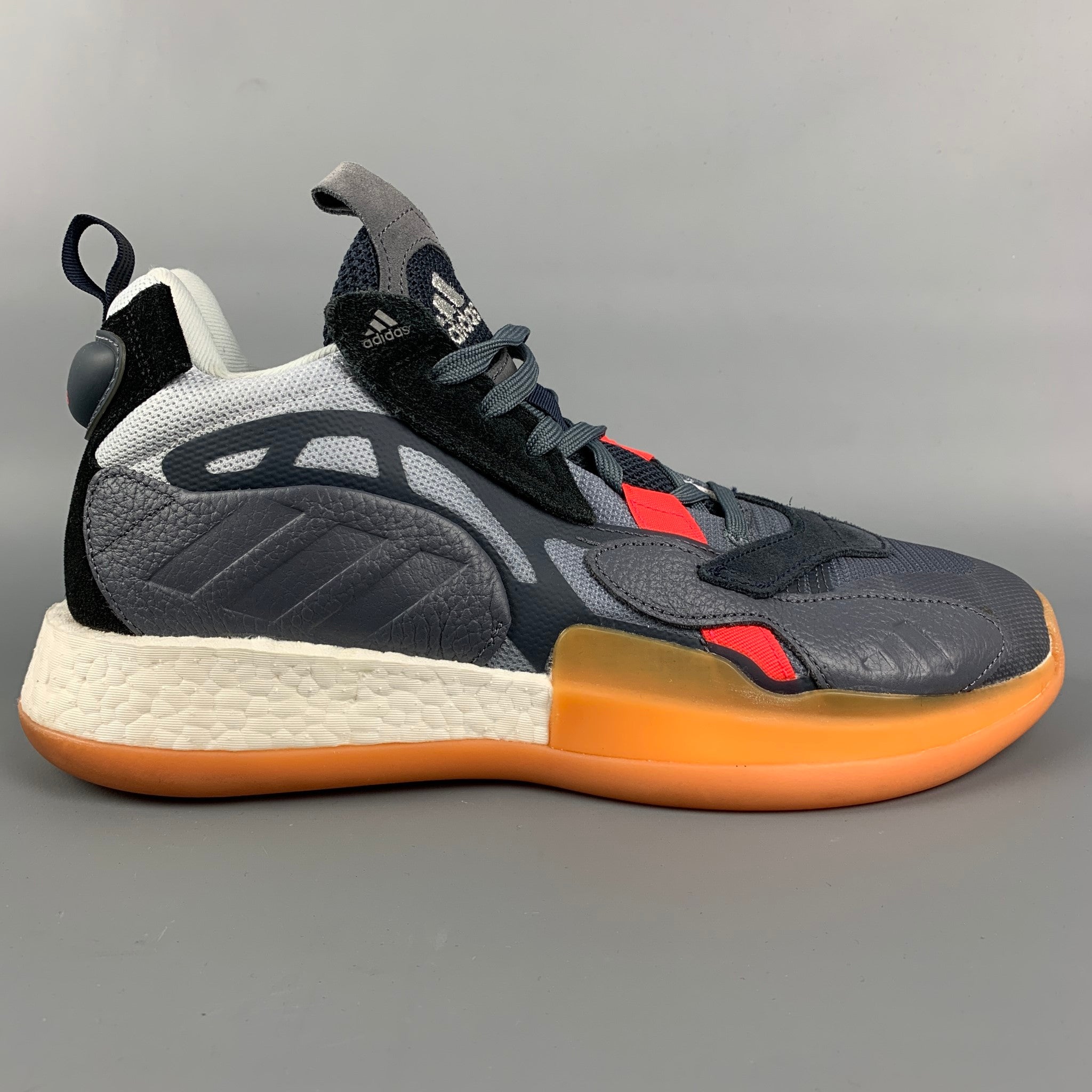 い ADIDAS Size 10 Grey & Orange Color Block Acetate Sneakers