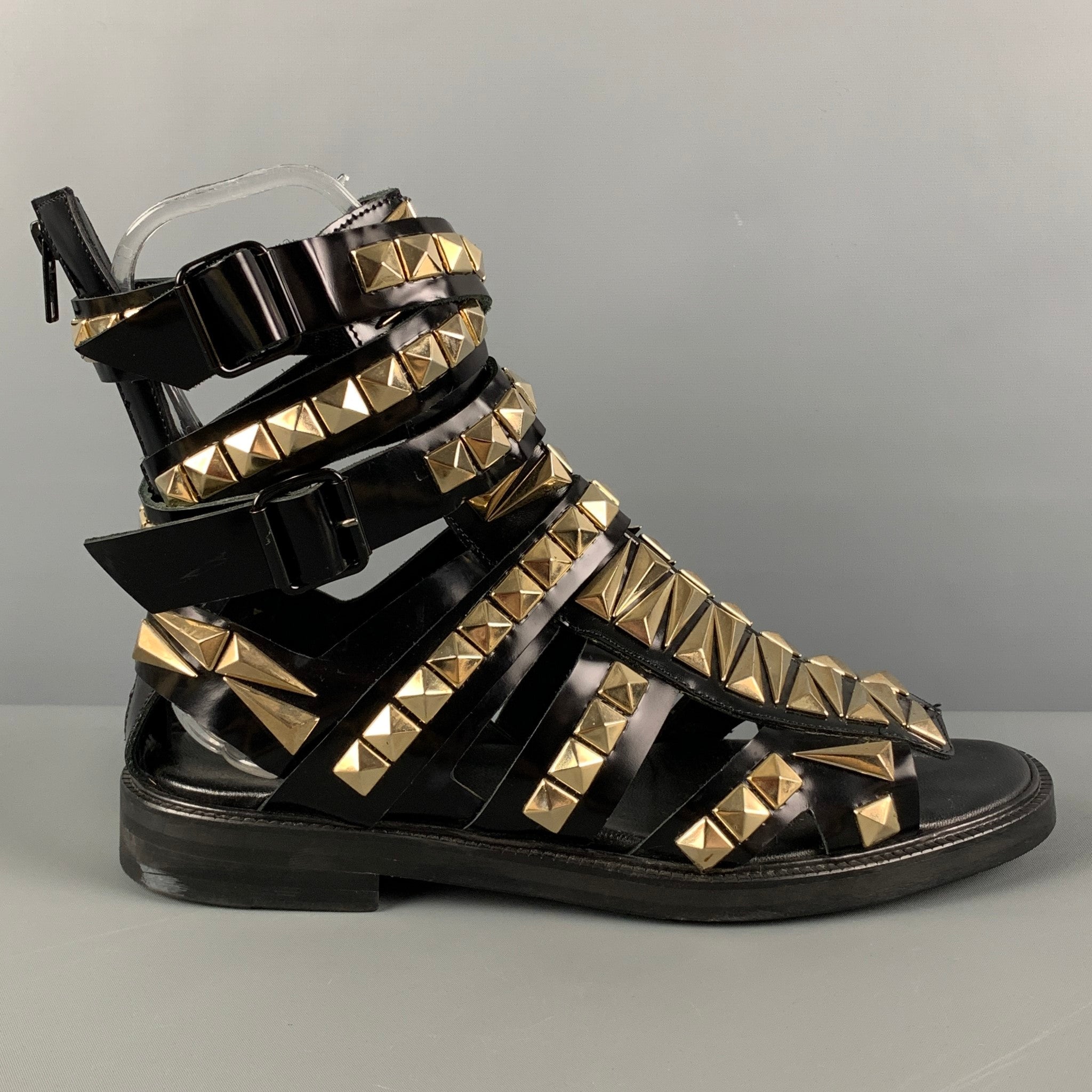 GIVENCHY SS 10 Size 11 Black Gold Studded Leather Gladiator Sandals
