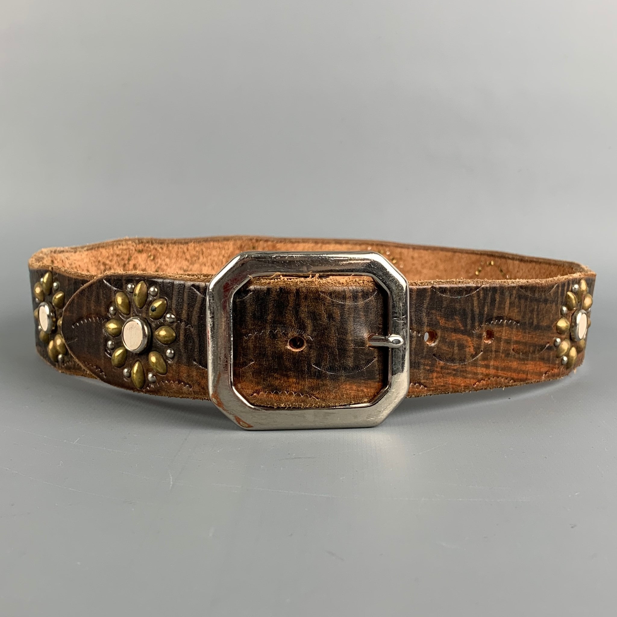 JEFF GALLEA Tan Floral Leather Studded Belt – Sui Generis  display picture 2