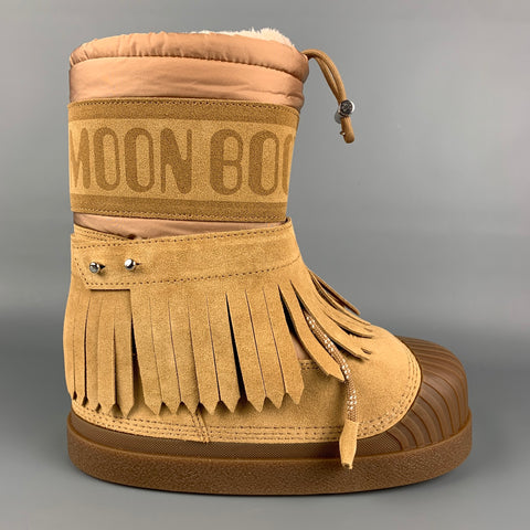 MONCLER GENIUS x PALM ANGELS Collection Size 6 Tan Suede Pull On Moon Boots