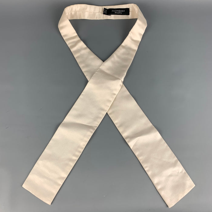 Tom Ford for YVES SAINT LAURENT Cream Silk Bow Tie