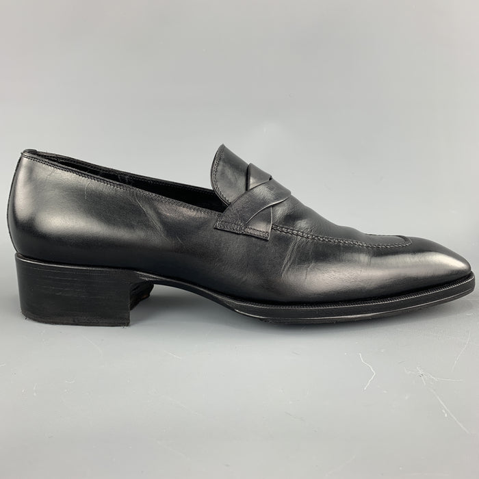 TOM FORD Size 12 Black Solid Leather Slip On Loafers