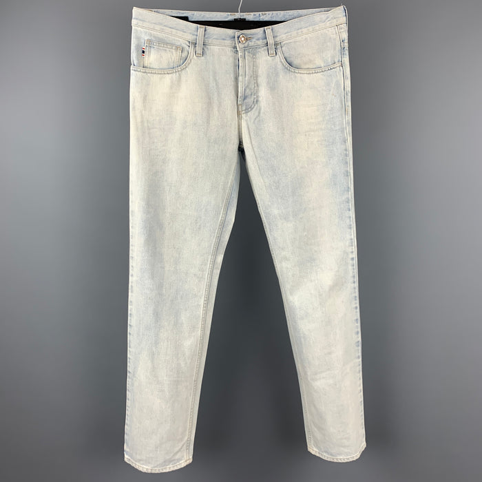 GUCCI Size 32 Light Blue Wash Cotton Button Fly Jeans