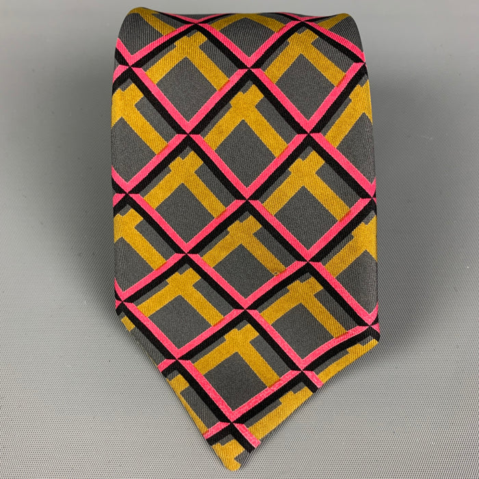 HERMES 161 TA Grey Pink Plaid Silk Tie