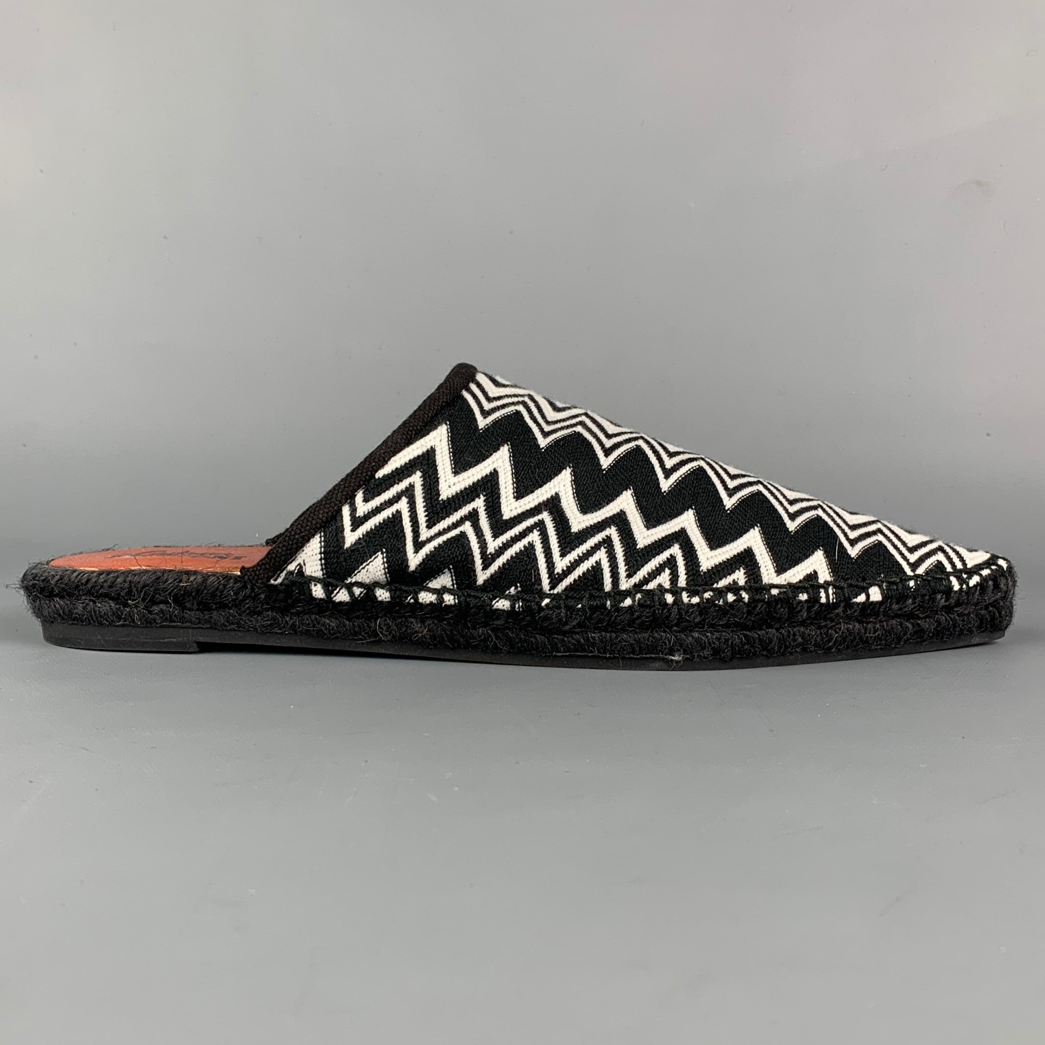 Zigzag Suede Point-Toe Pump Black/White