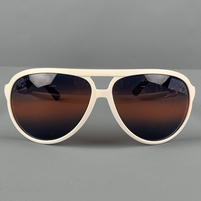 GUCCI Cream Blue Acetate Aviator Singlasses