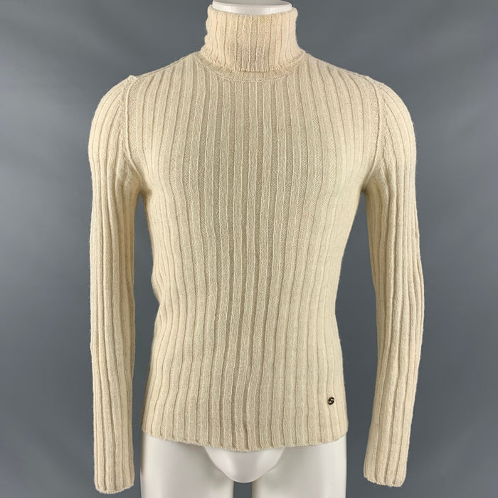 GUCCI Size M Cream Knit Alpaca Wool Turtleneck Sweater
