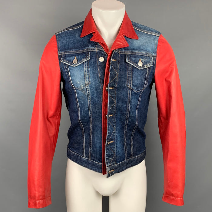 DSQUARED2 Talla 38 Chaqueta camionera con ribete de cuero denim lavado índigo y rojo