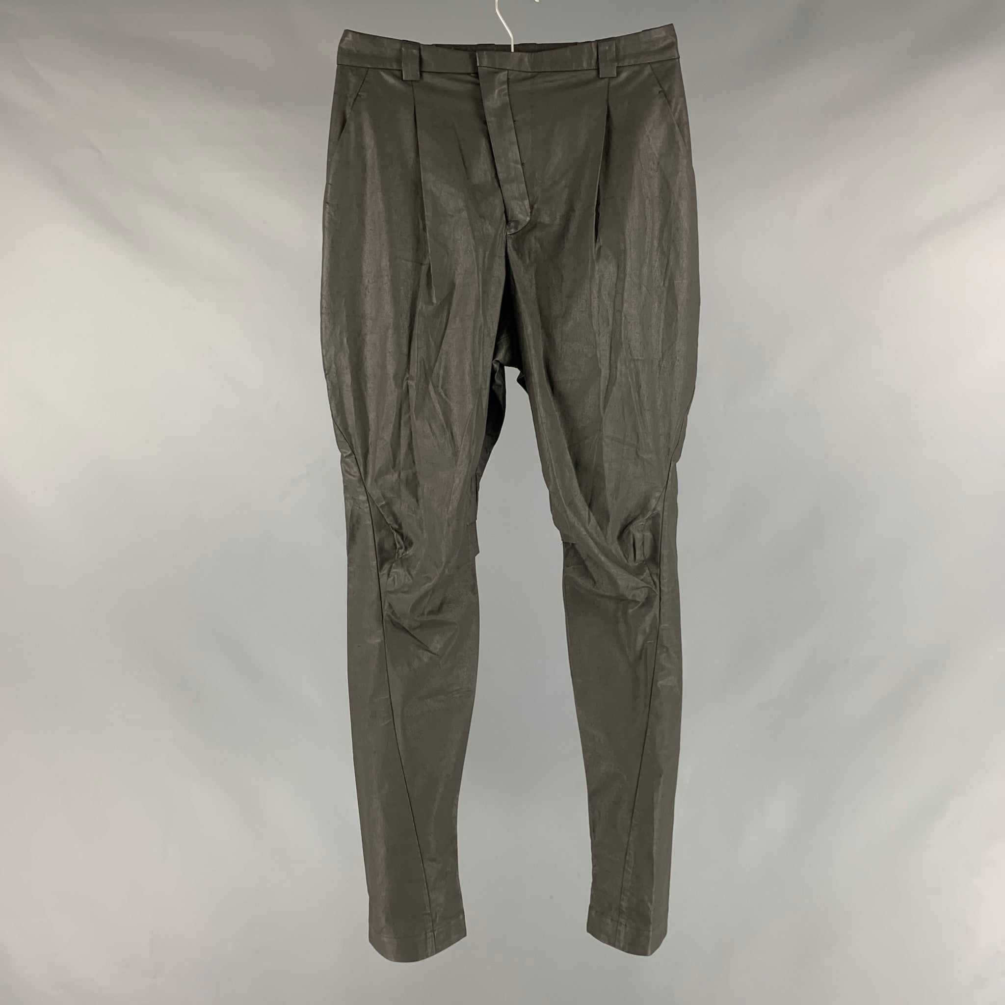 DEVOA Size L Olive Solid Polyester Blend Asymmetrical Casual Pants