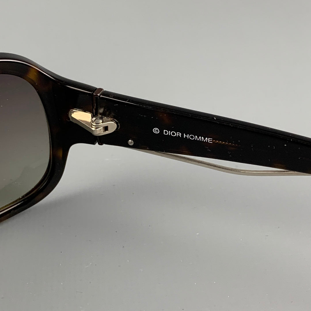 DIOR HOMME Lunettes de soleil à cravate noire en acétate marron