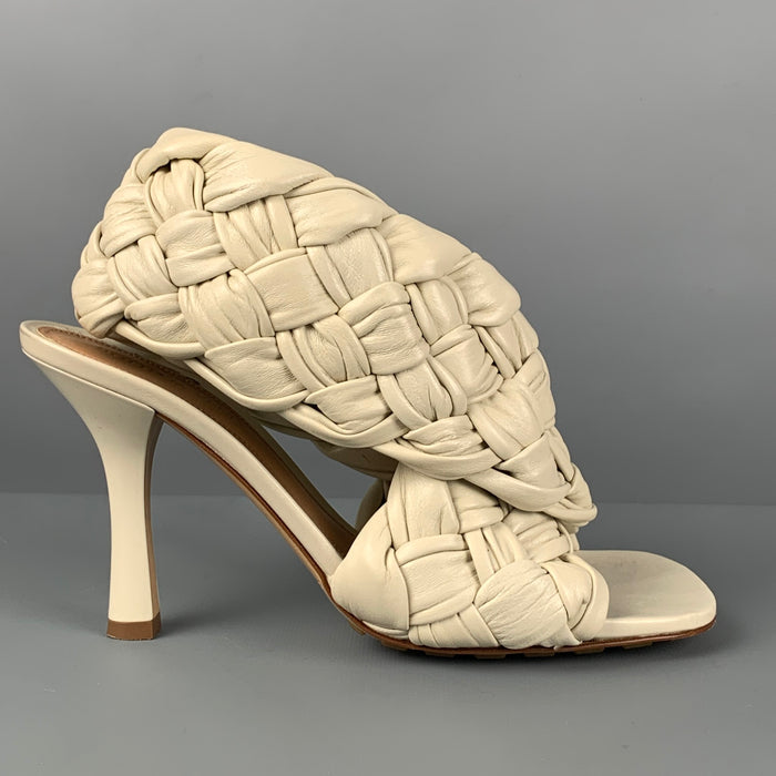 BOTTEGA VENETA Size 7 Off White Intrecciato Woven Leather Heeled Sandals