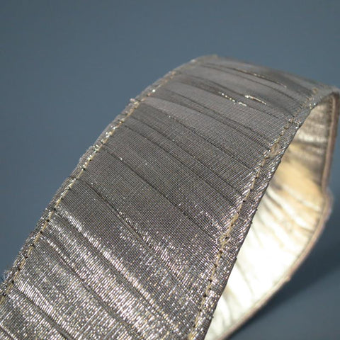 OSCAR DE LA RENTA Silver Metallic Tulle Gold Knot Buckle Leather Belt