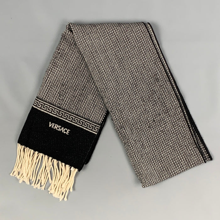 VERSACE Black & White Knitted Wool Scarf