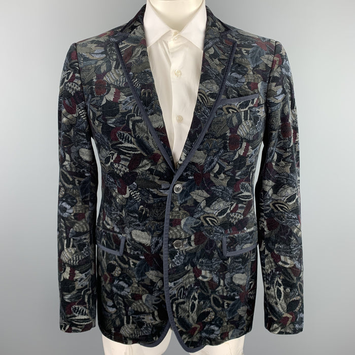 SALVATORE FERRAGAMO Size 42 Black & Grey Feather Print Velvet Sport Coat