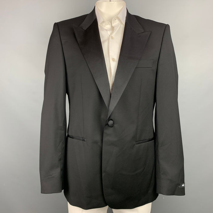 HUGO BOSS Size 44 Regular Black Wool Peak Lapel Sport Coat