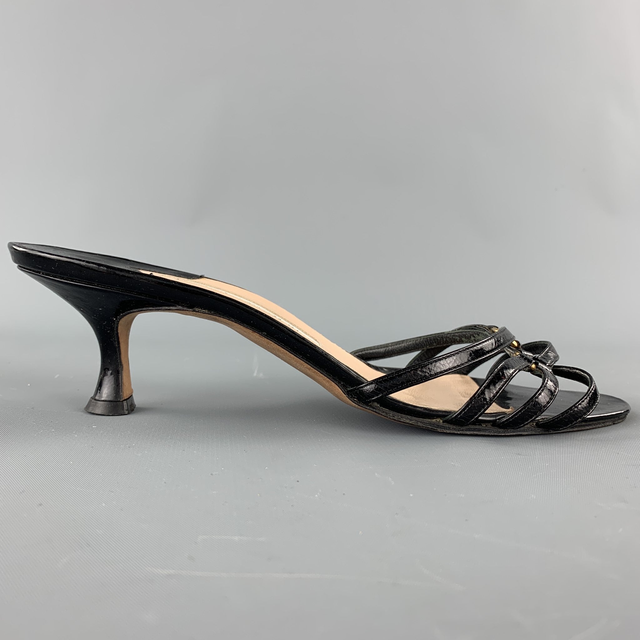 MANOLO BLAHNIK Size 7.5 Black Patent Leather Strappy Sandals – Sui
