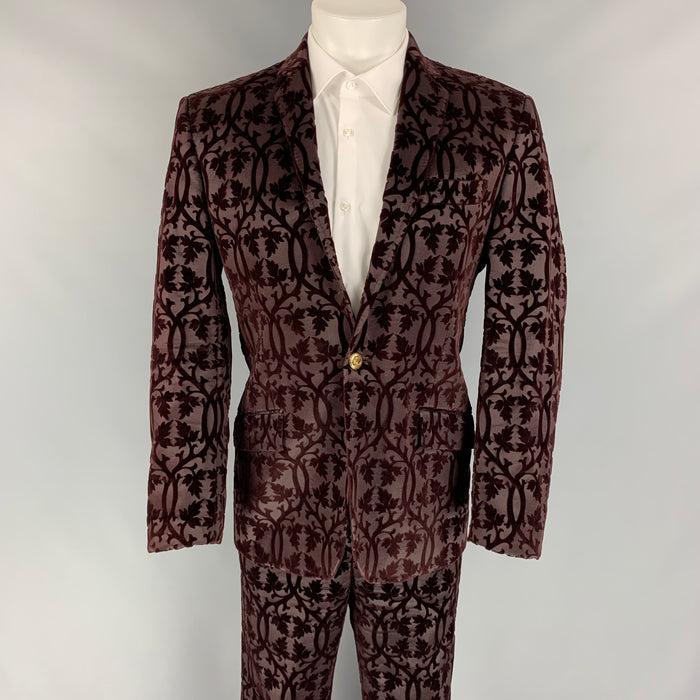 DOLCE & GABBANA Talla 42 Traje con solapa de muesca de terciopelo bruñido de algodón texturizado burdeos