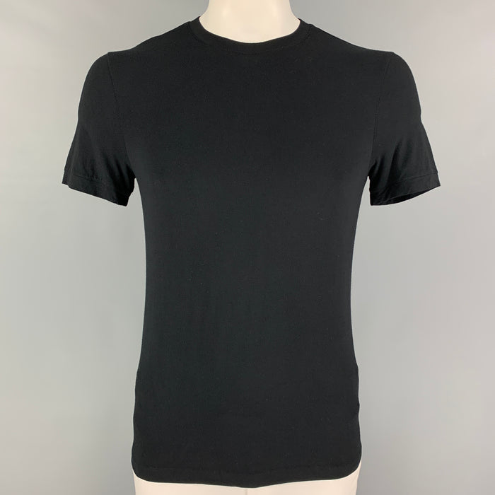 GIORGIO ARMANI Talla L Camiseta negra de viscosa con cuello redondo