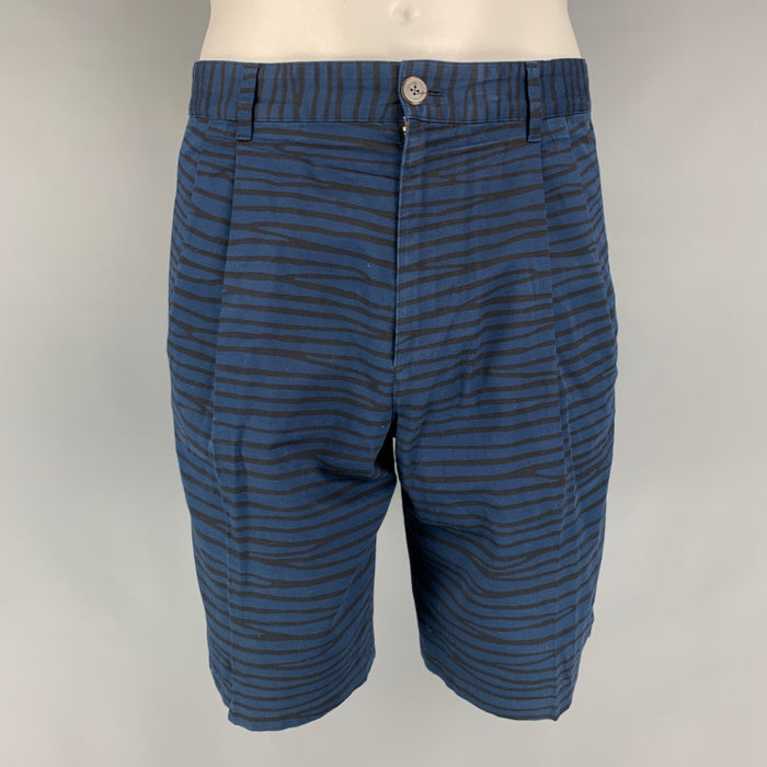 LOUIS VUITTON Talla 32 Pantalones cortos plisados de algodón a rayas azules y negras
