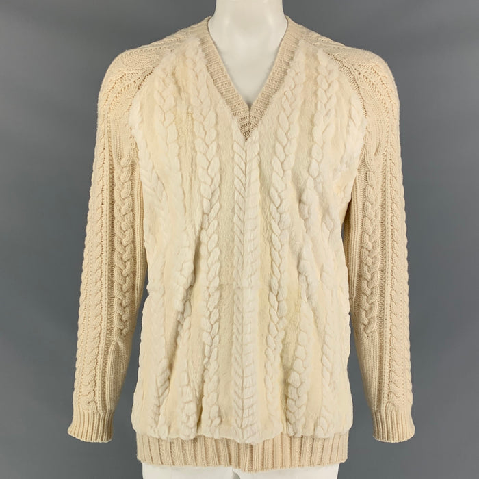 BURBERRY PRORSUM Fall Winter 2011 Size XL Cream Cable Knit Wool / Cashmere V-Neck Sweater