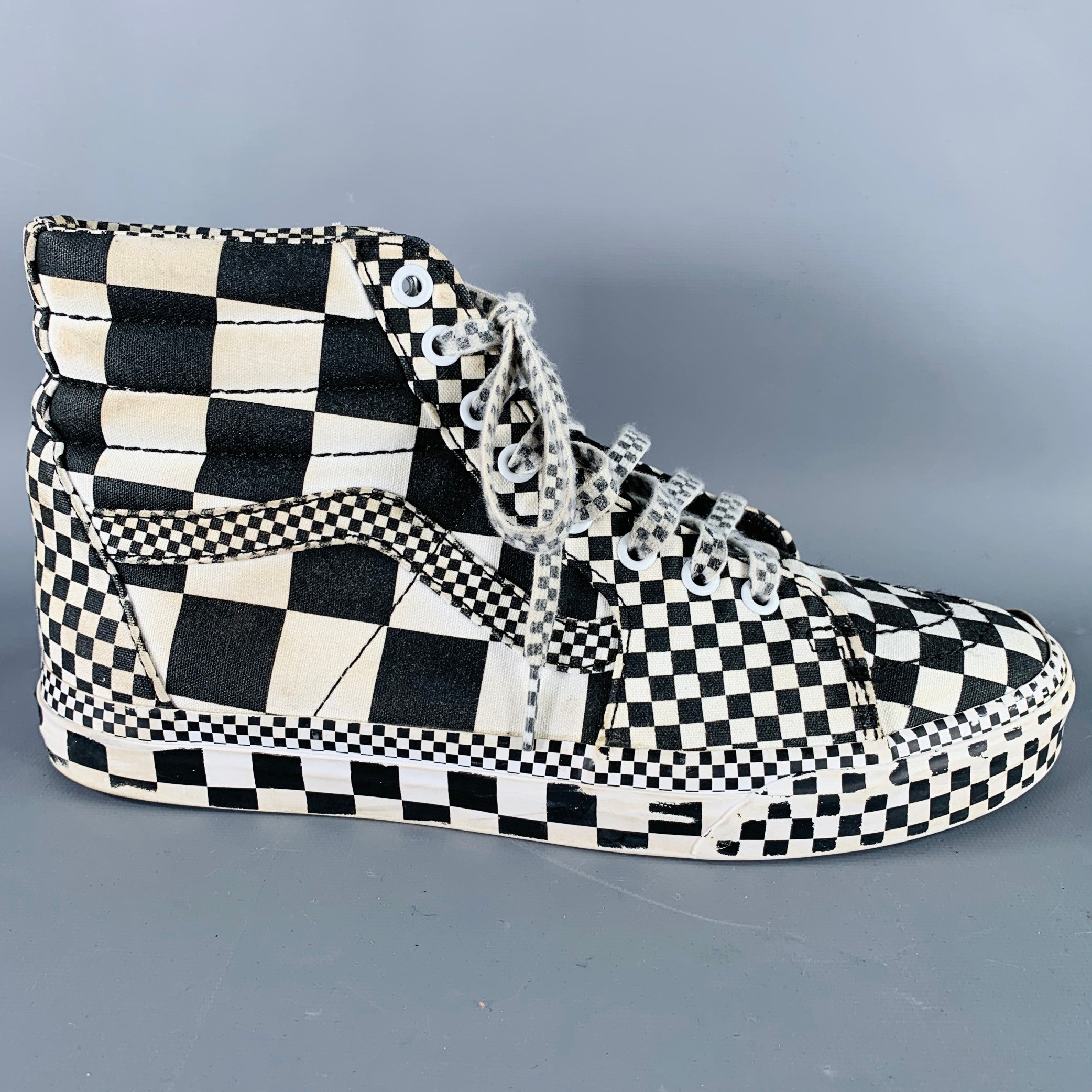 VANS Size 8.5 All Over Checkerboard Black White Checkered