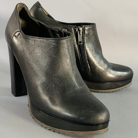 ROBERT CLERGERIE Size 6 Black Leather Side Zipper Platform Ankle Booties