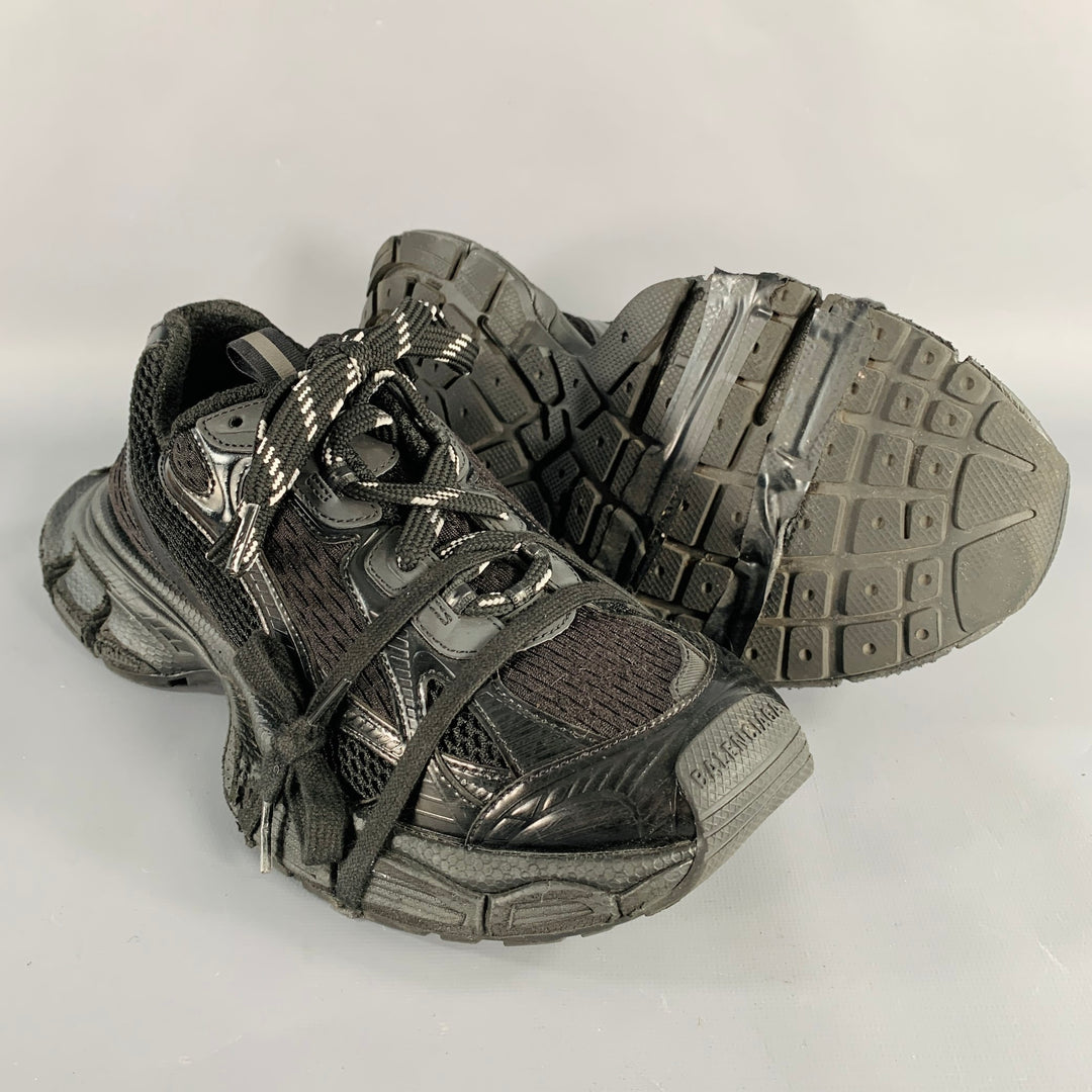 BALENCIAGA Size 8 3XL Black Mesh Polyurethane Low Top Sneakers