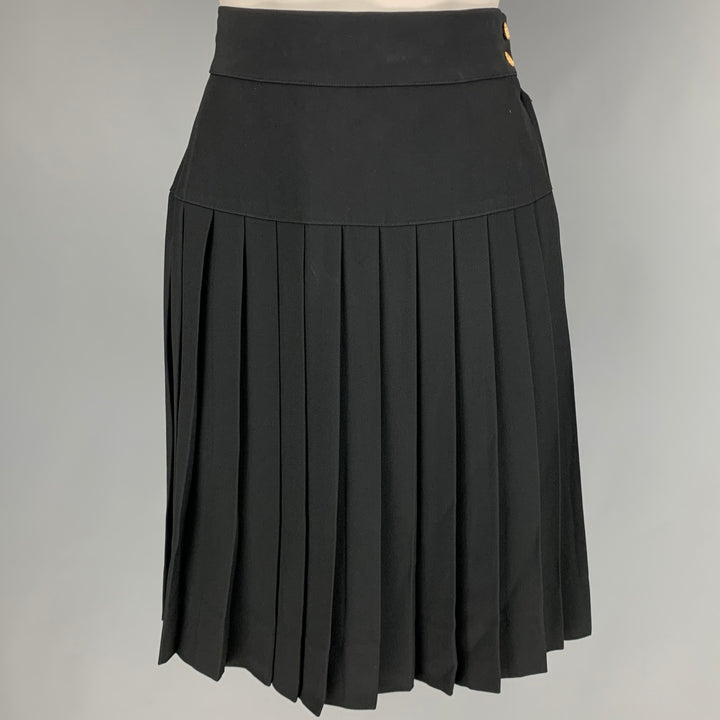 CHANEL Talla 6 Falda plisada debajo de la rodilla de rayón de acetato negro