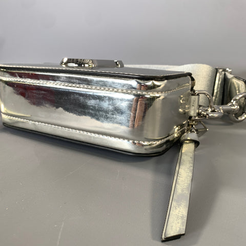 MARC JACOBS SS2016 Silver Metallic Polyurethane Shoulder Bag