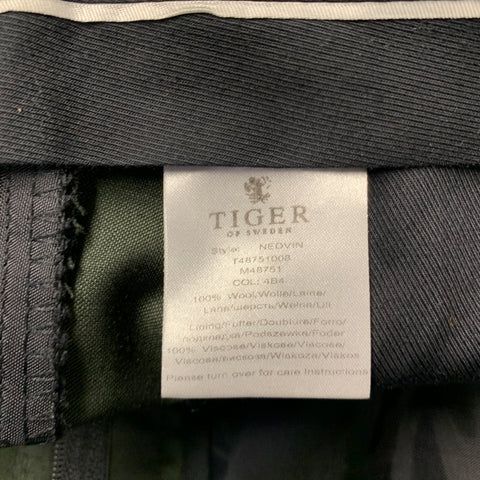 TIGER of SWEDEN Size 36 Forest Green Wool Notch Lapel Suit