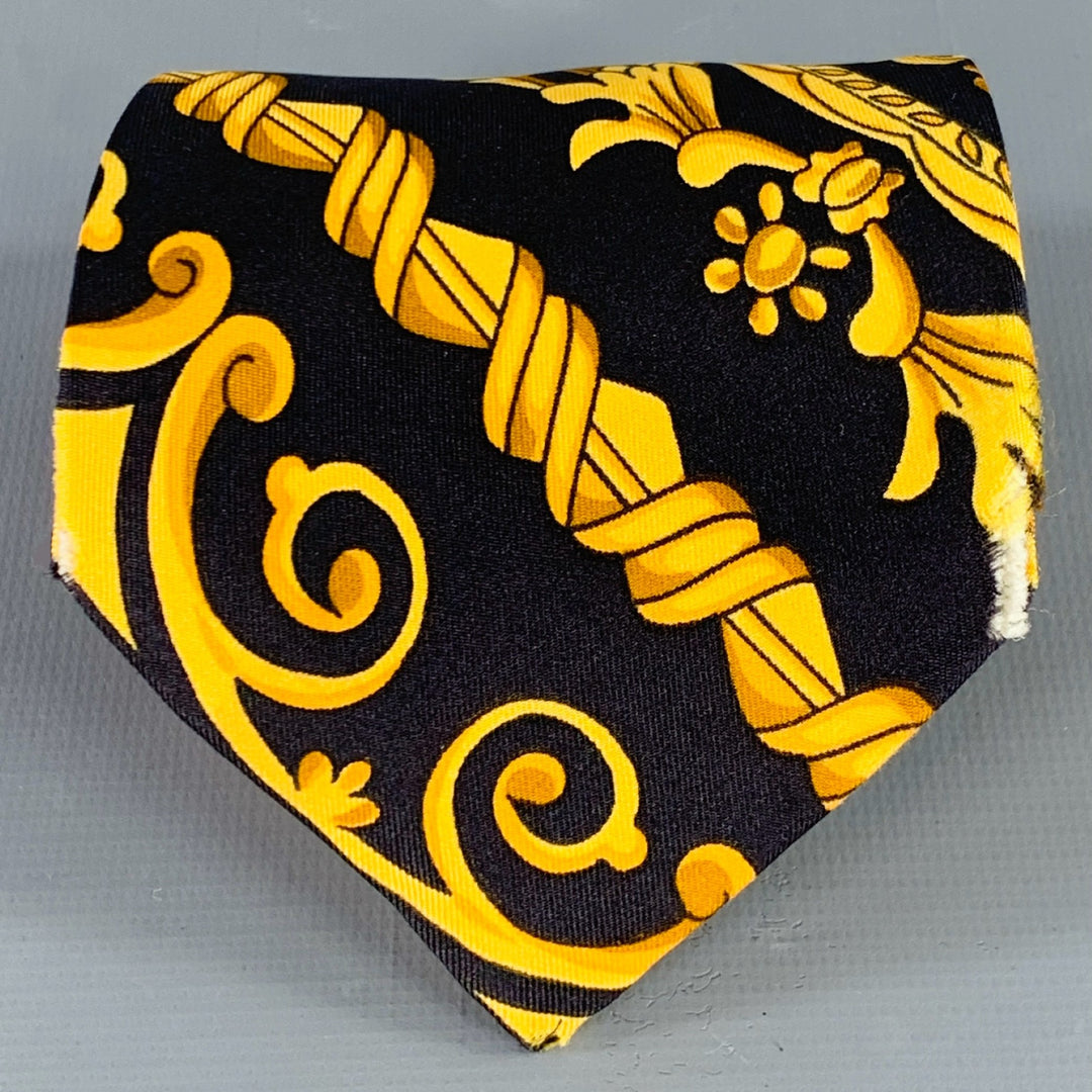 SAKS FIFTH AVENUE Black Gold Baroque Silk Tie
