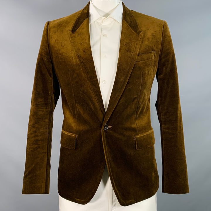 DOLCE & GABBANA Size 44 Regular Brown Velvet Cotton Slim Fit Peak Lapel Sport Coat