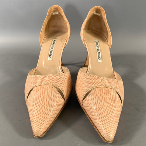 MANOLO BLAHNIK Size 9 Beige Leather Lizard Embossed Pointed Toe Pumps