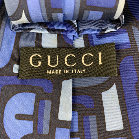 Corbata de seda geométrica azul marino de GUCCI