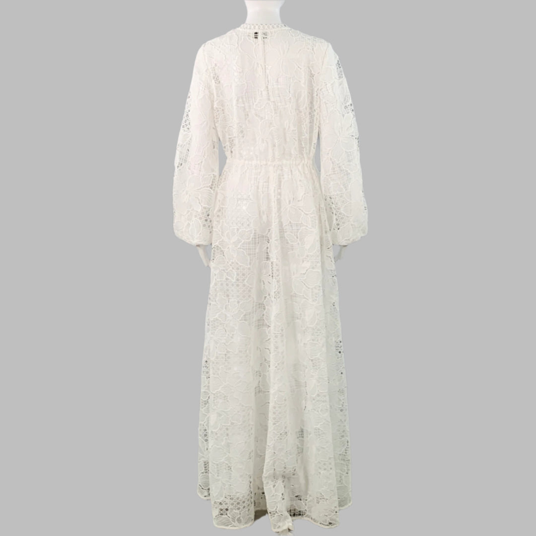 TED BAKER Size M Liliha White Polyester Lace Maxi Robe Dress Sui Generis Designer Consignment TED BAKER Size M Liliha White Polyester Lace Maxi Robe Dress Sui Generis Designer Consignment
