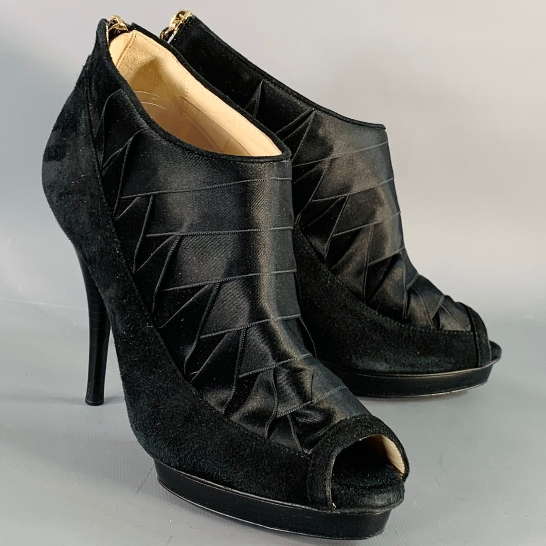 OSCAR DE LA RENTA Vintage Fall 2009 Size 6 Black Suede Satin Woven Stiletto Booties