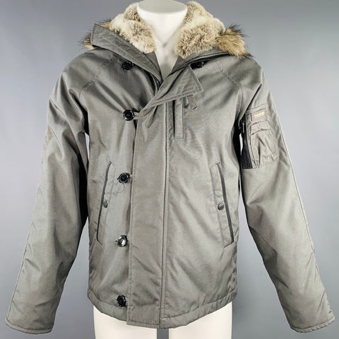 WOOLRICH Taille M Veste à Capuche en Nylon Grise