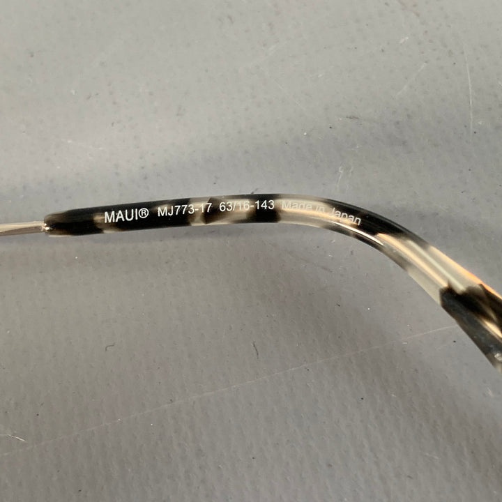 MAUI JIM Breezeway Silver Titanium Pilot Sunglasses