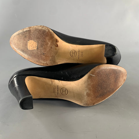 CHANEL Size 8.5 Black Leather Classic Pumps