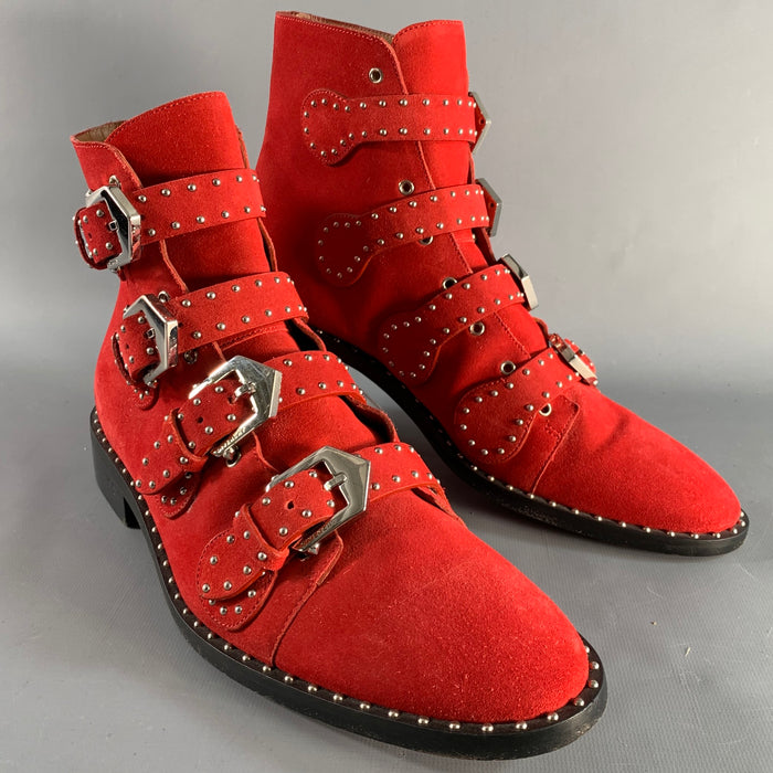 Bottes GIVENCHY en cuir rouge clouté avec ceinture, Taille 9