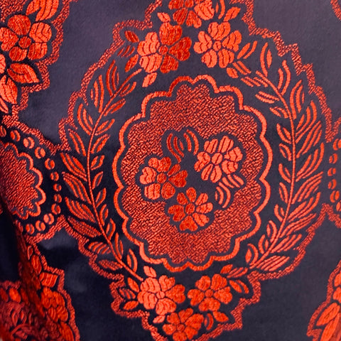 GUCCI 2018 Size 28 Red Black Jacquard Viscose Blend Joggers Shorts